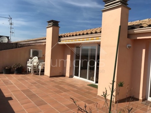 Duplex, 3 chambres, 96m2, terrasse 40m2