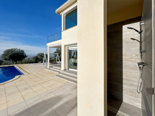 High-end house with sea and mountain views, Costa Brava