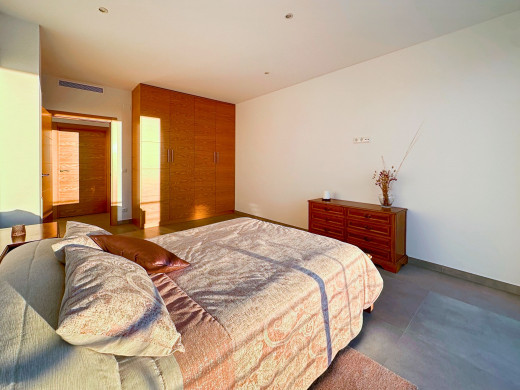 Villa moderne construite en 2020 à Empuriabrava