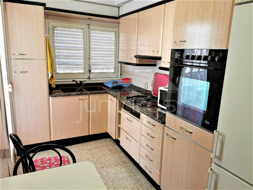 Appartement de 4 chambres dans le centre de Roses