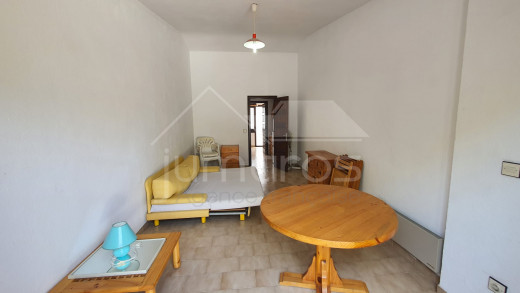 1 bedroom apartment and parking place
