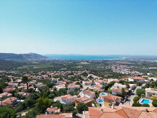 Villa avec de magnifiques vues mer et appartement indépendant à Mas Fumats, Roses