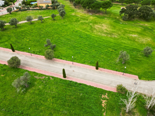 Terrain de 3226 m2 à Peralada