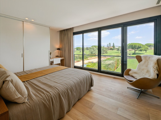 Villa with golf views in Peralada, swimming pool and lift