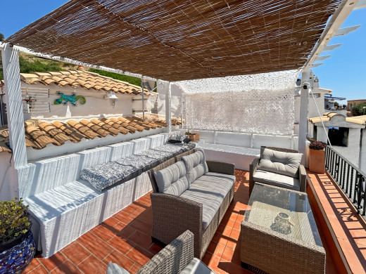House in Roses-Canyelles, 180° panoramic sea view with swimming pool and private garage