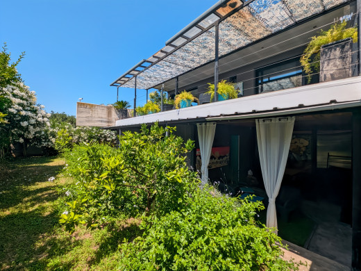 Villa contemporaine à Mollet de Peralada, proche Figueres et Costa Brava