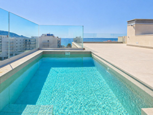 Edificio de nueva construcción con apartamentos a partir de 480.000 € en Roses.