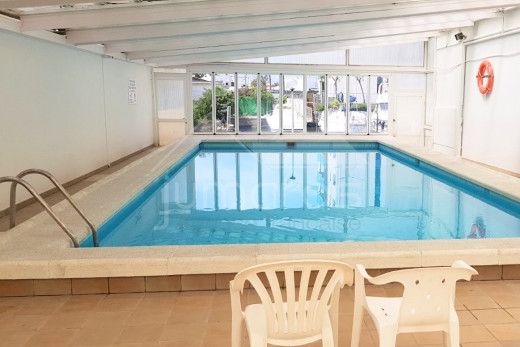 Appartement vue canal avec piscine à 500 m de la mer