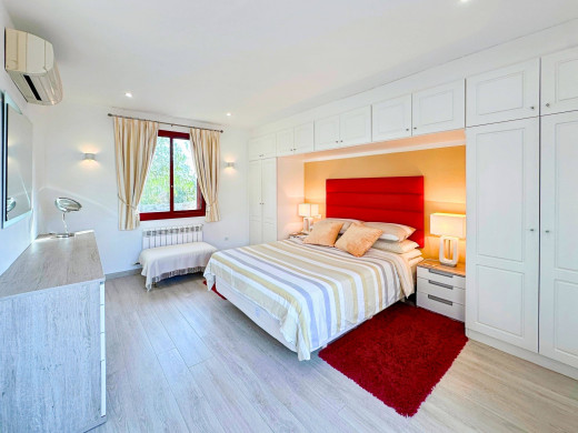 Villa de luxe avec piscine au Golf de Torremirona, Navata