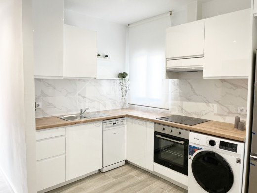 Renoviertes Studio zum Verkauf in Empuriabrava, in Strandnähe