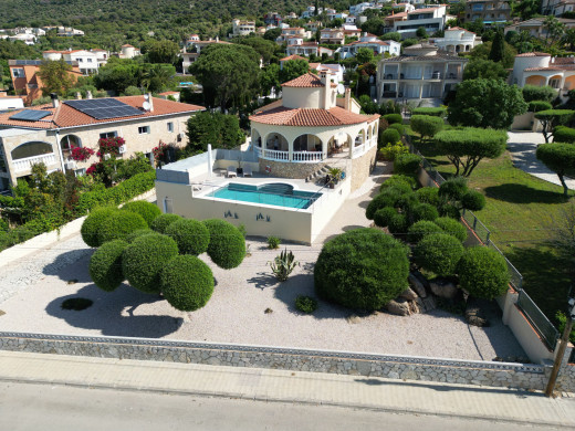 Maison avec licence touristique à Palau Saverdera