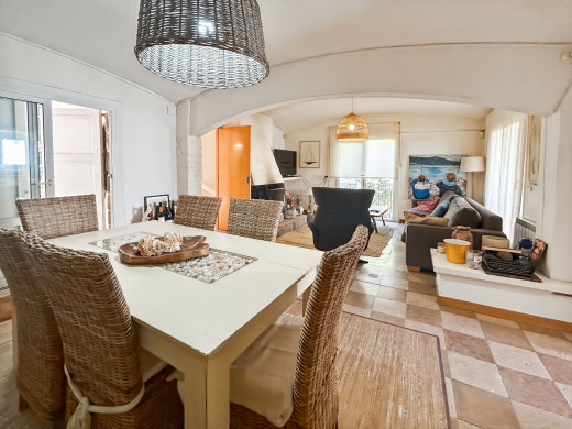 Maison avec vue mer et licence touristique à Llançà