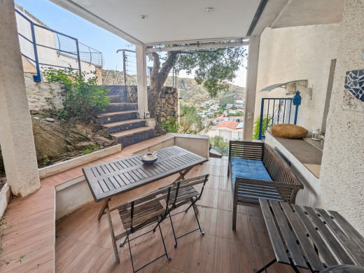 Villa mit Meerblick und Pool in Almadrava – Roses