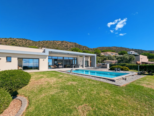 Villa de plain-pied avec vue mer, dans le meilleur quartier de l’Alt Empordà