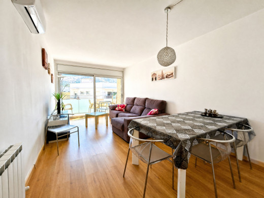 Appartement centre de Roses avec parking, débarras et licence touristique
