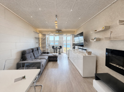 Appartement en première ligne de mer avec vue panoramique à Empuriabrava