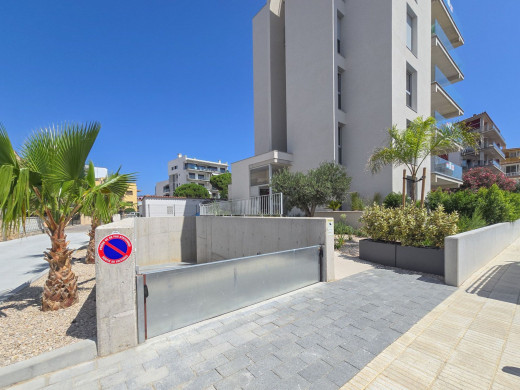 Edificio de nueva construcción con apartamentos a partir de 480.000 € en Roses.