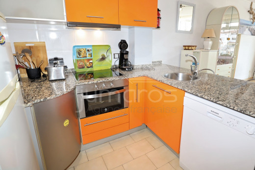 Appartement vue canal avec amarre en pleine propriété