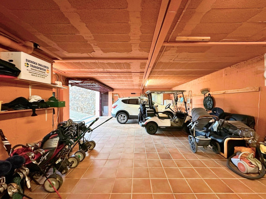 Villa de luxe avec piscine au Golf de Torremirona, Navata