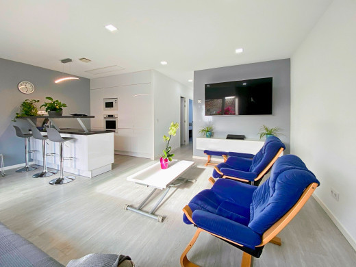 Maison de village rénovée en vente à Palau-Saverdera
