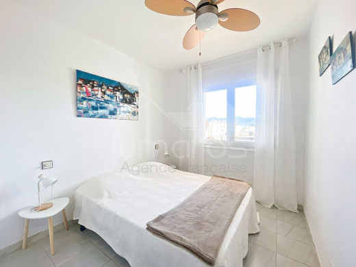 Appartement au Club Nautic d'Empuriabrava, avec terrasse et belle vue canal