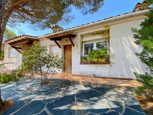 Grande villa vue mer à 300m de la plage à Roses, Costa Brava