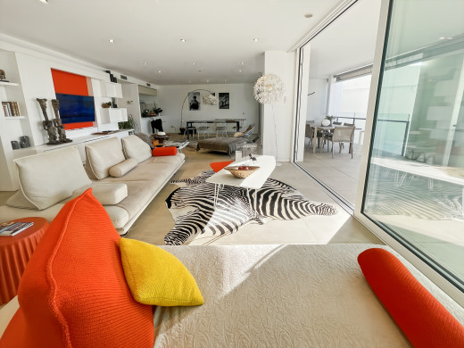 Apartamento doble de lujo frente al puerto de Roses