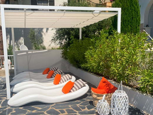 Haus mit großer Terrasse und Garage in Canyelles Petites, Roses