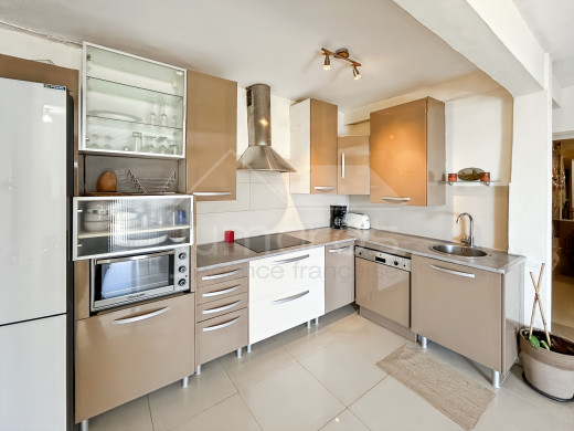 Appartement en première ligne de mer à Roses