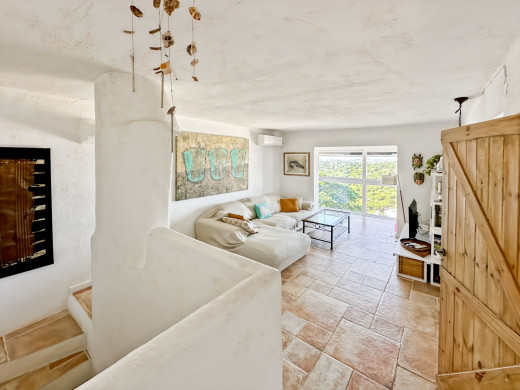 Haus mit Meerblick und touristischer Lizenz im mediterranen Stil in L'Escala
