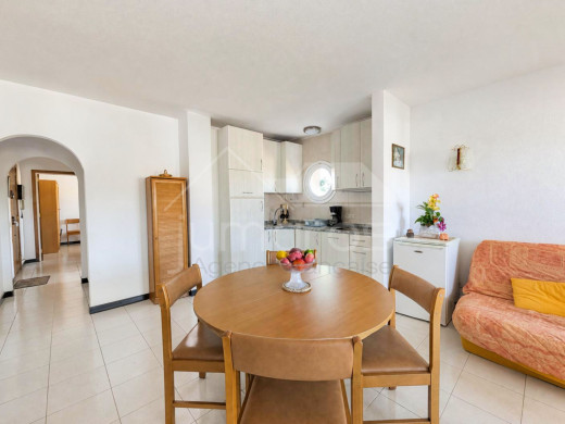 Appartement 2 chambres, vue canal, parking en sous sol