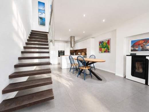 Maison rénovée avec prestations haut de gamme et amarre privée à Santa Margarita