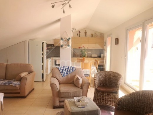 Duplex, 3 chambres, 96m2, terrasse 40m2