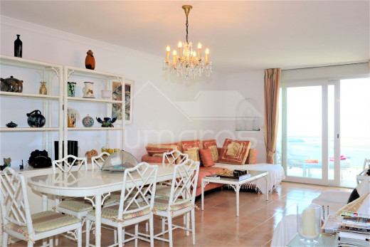 Appartement avec terrasse de 20m2 et magnifique vue mer