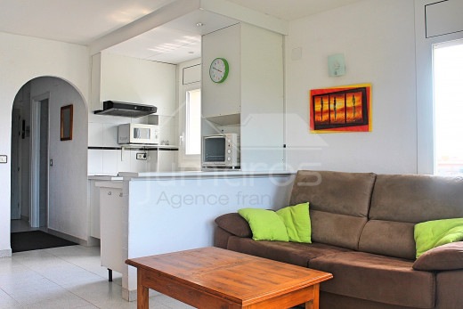 Apartamento vistas mar y montaña cerca de la playa con parking