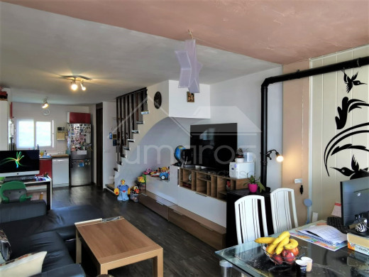 Maison mitoyenne 2 chambres avec piscine
