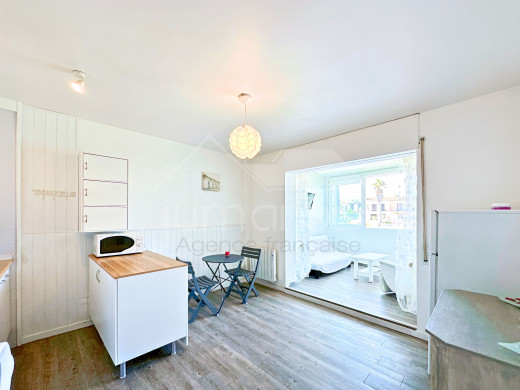 Appartement avec parking et cave proche de la plage à Empuriabrava