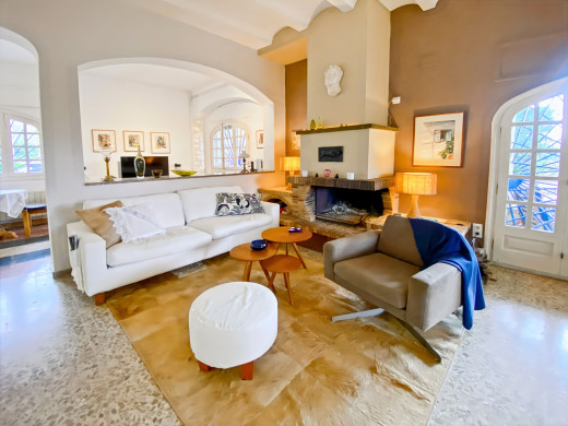 Gran casa o alojamiento turístico en venta en Cataluña