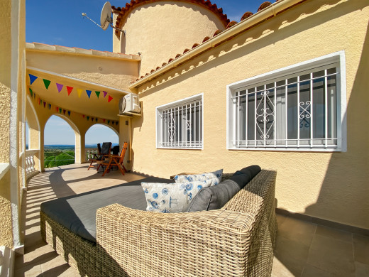 Maison avec licence touristique à Palau Saverdera