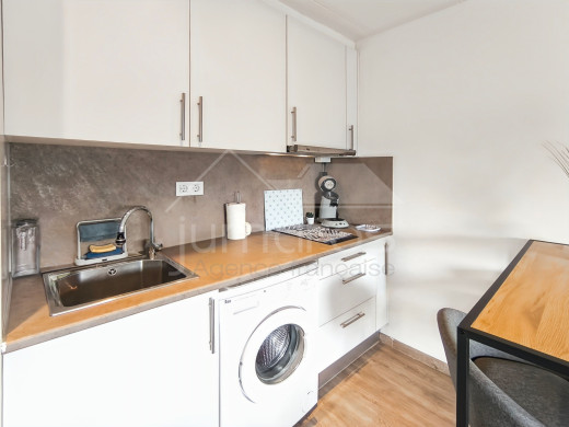 Renovated studio with canal views in Empuriabrava