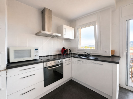 Appartement au dernier étage rénové à Empuriabrava