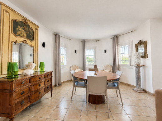 Maison avec piscine, terrasses et garage à L'Escala