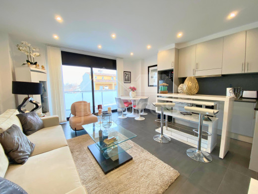 Appartement moderne et meublé à Empuriabrava