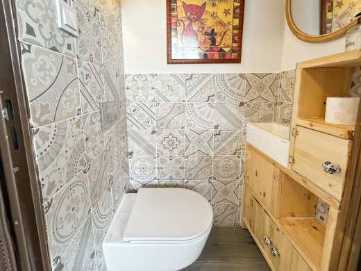 Casa renovada con terraza, piscina y garaje