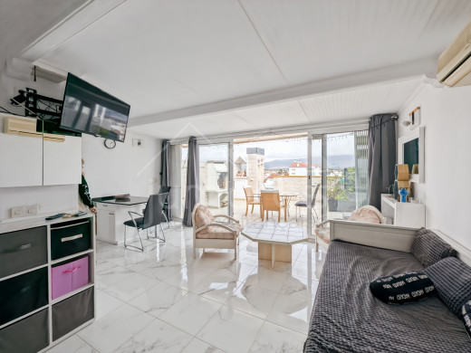 Appartement divisé en 2, avec licence touristique