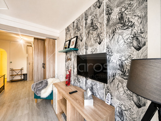 Studio rénové avec terrasse proche de la plage à Empuriabrava
