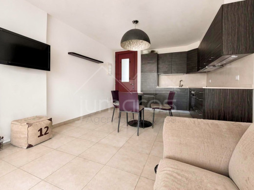 Appartement 3 chambres à 50m de plage avec vue canal et mer à Roses