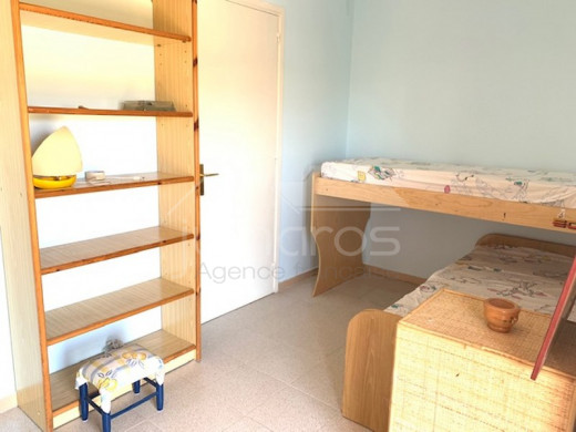 2 chambres, 60m2, piscine et parking
