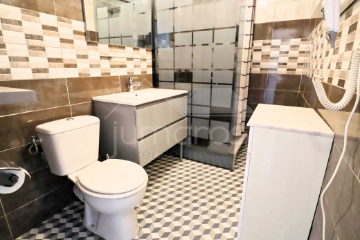 1 chambre au centre et 5 min à pied de la plage