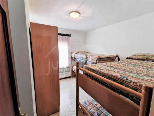 Appartement de 4 chambres dans le centre de Roses